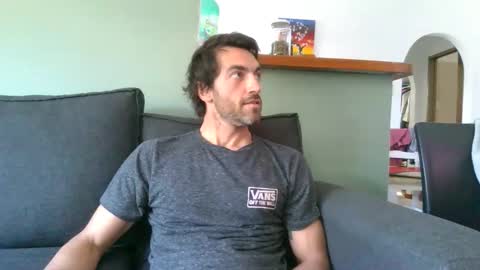 Snapshot of kitosssss chatting on 4, 10, 2025 Steve Cocks online show from 4, 10, 2025