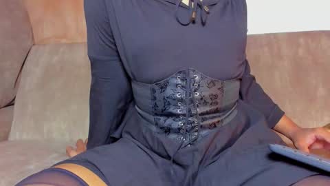 Kitsune-sama online show from 5, 11, 2025