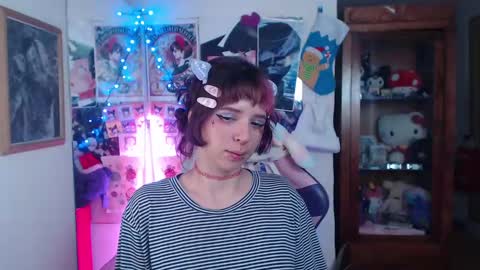 Snapshot of kitsunearineko chatting on 12, 12, 2024 Ari Keimiwrights online show from 12, 12, 2024