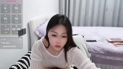 Snapshot of kitten_2001_yoyo chatting on 30, 10, 2025 kitten-2001-yoyo online show from 30, 10, 2025