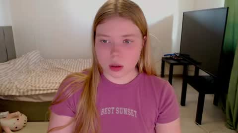 Jennyblonde and Emmabrunette online show from 12, 7, 2026