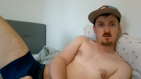Snapshot of kittenfoxxx chatting on 13, 7, 2026 kittenfoxxx online show from 13, 7, 2026