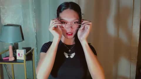 KITTY online show from 19, 9, 2025