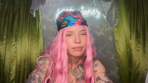 kittjones33 online show from 8, 5, 2026