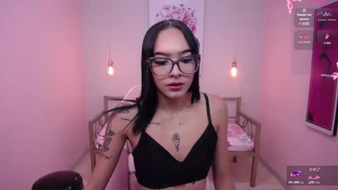 Snapshot of kitty1_xx_ chatting on 13, 6, 2026 PVT 12TK 02PM - 9PM COLOMBIA online show from 13, 6, 2026