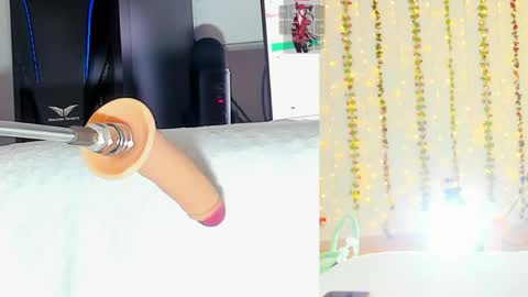 Kitty online show from 13, 5, 2026