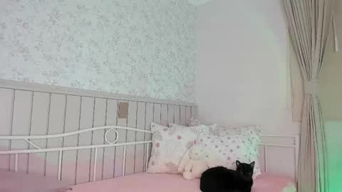 Snapshot of kitty__sophie chatting on 3, 5, 2026 sophie online show from 3, 5, 2026