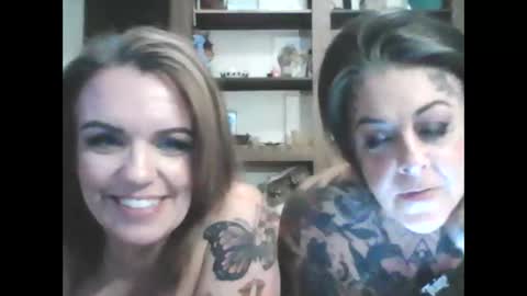 kitty_bang_bang online show from 28, 4, 2026