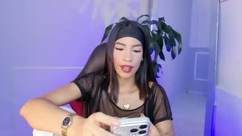 Snapshot of kitty_collins_ chatting on 30, 6, 2026 Kitty online show from 30, 6, 2026