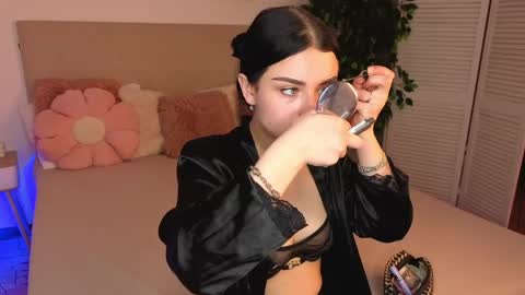 kitty_cut1ee_ online show from 6, 5, 2026