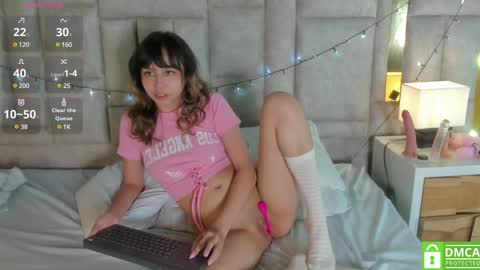 Snapshot of kitty_emma1 chatting on 15, 1, 2025 Emma online show from 15, 1, 2025