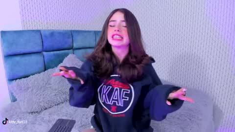 Kitty online show from 16, 12, 2024