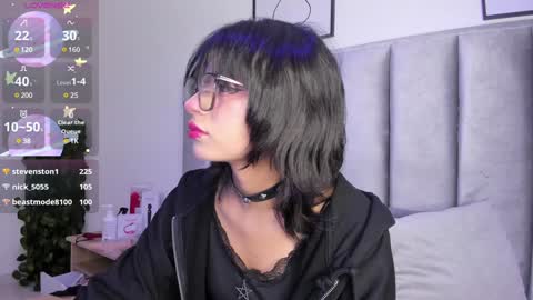 Camila online show from 11, 12, 2024