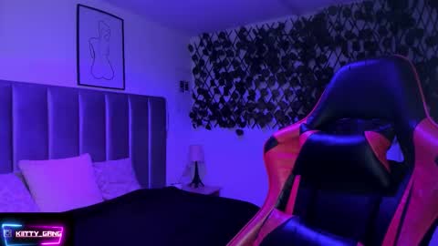 Camila online show from 28, 2, 2026