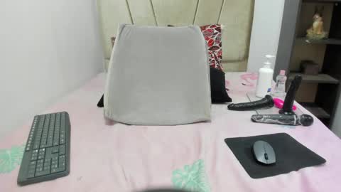 kitty_hot_sex_ online show from 9, 5, 2026