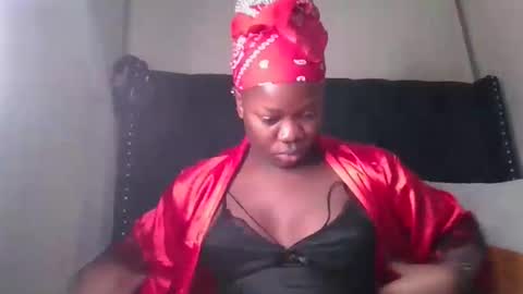 Snapshot of kitty_kerry chatting on 4, 11, 2025 kitty_kerry online show from 4, 11, 2025