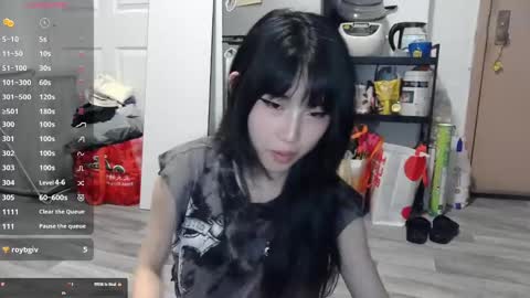 Kitty online show from 22, 9, 2025