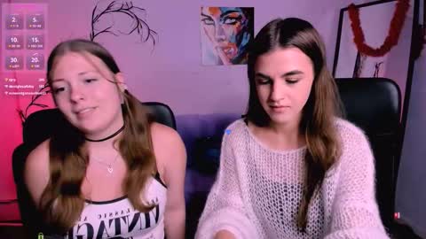 Snapshot of kitty_layy chatting on 15, 11, 2025 kitty online show from 15, 11, 2025