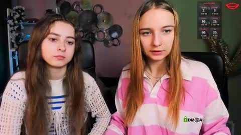 Snapshot of kitty_layy chatting on 30, 11, 2025 kitty online show from 30, 11, 2025