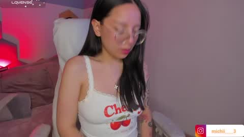 Kitty online show from 8, 6, 2026