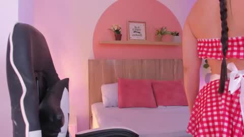 K I T T Y online show from 18, 9, 2025