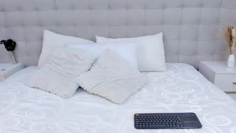 Kitty online show from 6, 1, 2025