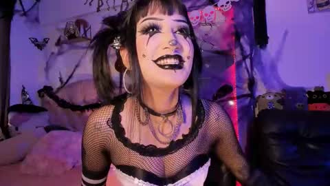 Snapshot of kittygoth_ chatting on 9, 10, 2025 Kitty Goth  online show from 9, 10, 2025