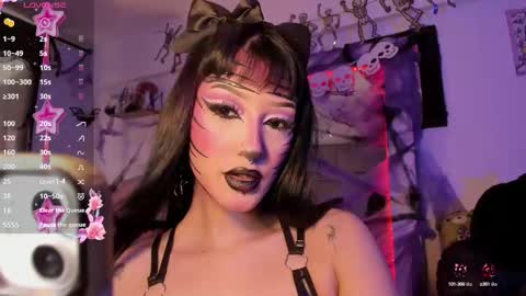 Snapshot of kittygoth_ chatting on 15, 10, 2025 Kitty Goth  online show from 15, 10, 2025