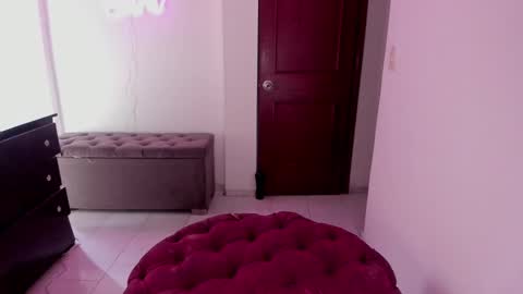 Snapshot of kittyhotts chatting on 22, 1, 2025 Sari bell online show from 22, 1, 2025