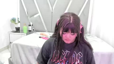 kittyhtx online show from 29, 12, 2024
