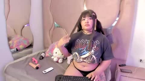 kittyhtx online show from 16, 1, 2025