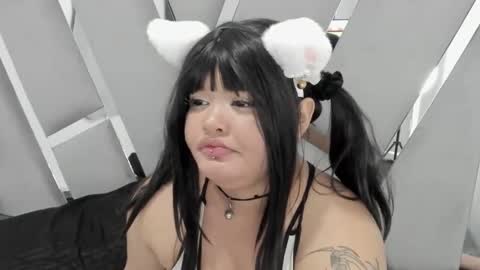 kittyhtx online show from 16, 2, 2025