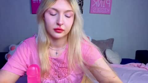 kittykendall online show from 7, 5, 2026