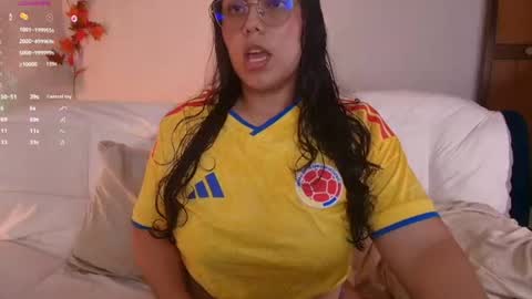 Snapshot of kittylu__ chatting on 4, 7, 2026 L FOLLOW ME ON IG kittylu online show from 4, 7, 2026