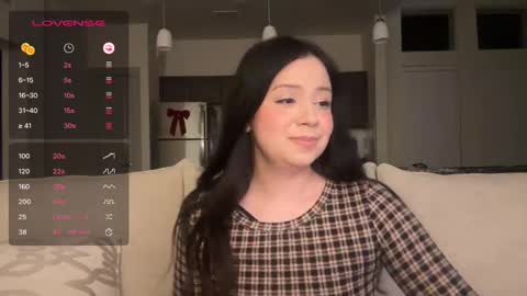 Snapshot of kittymia8 chatting on 18, 12, 2024 mia online show from 18, 12, 2024