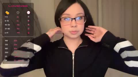 Snapshot of kittymia8 chatting on 16, 1, 2025 mia online show from 16, 1, 2025