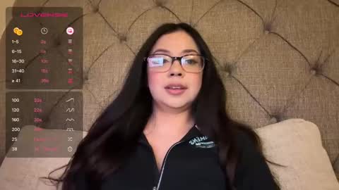 Snapshot of kittymia8 chatting on 11, 2, 2025 mia online show from 11, 2, 2025