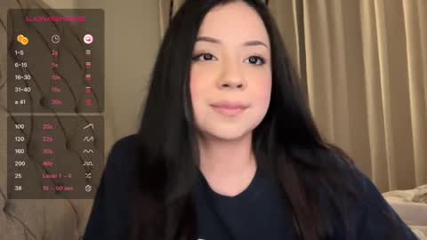 Snapshot of kittymia8 chatting on 24, 2, 2025 mia online show from 24, 2, 2025