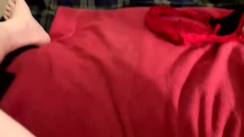 Snapshot of kittyneedsherdaddy chatting on 15, 12, 2025 kittyneedsherdaddy online show from 15, 12, 2025