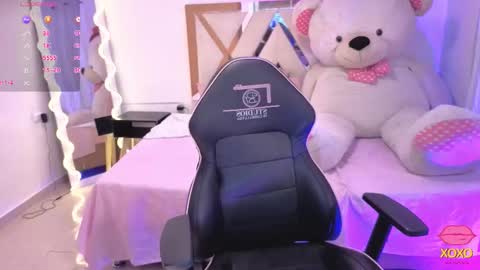 Kitty  online show from 30, 9, 2025