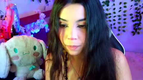 Snapshot of kittyuwu_ chatting on 6, 10, 2025 Kittyuwu  online show from 6, 10, 2025