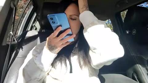 Kitty online show from 30, 10, 2025