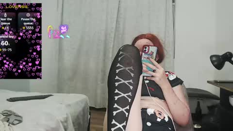 kittywhiteass online show from 20, 5, 2026