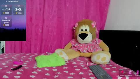 Snapshot of kity77 chatting on 8, 2, 2025 kity77 online show from 8, 2, 2025