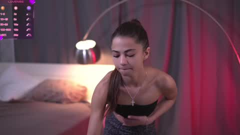 Snapshot of kity_paw chatting on 5, 3, 2025 Zendaya online show from 5, 3, 2025