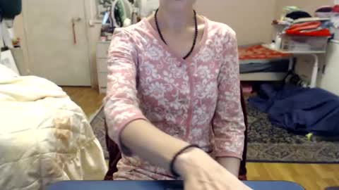 Snapshot of kiuminberry chatting on 16, 10, 2025 KiuminBerry online show from 16, 10, 2025