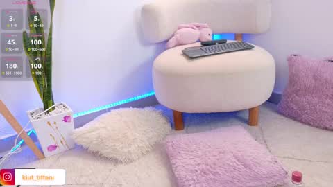  Tiffanii  online show from 11, 10, 2025