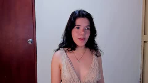 Snapshot of kiwi_mmm chatting on 10, 1, 2025 kiwi_mmm online show from 10, 1, 2025