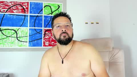 Klarck  online show from 19, 1, 2025