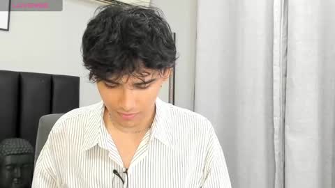 Snapshot of klaus_sunrise_xx chatting on 16, 1, 2025 KLAUS online show from 16, 1, 2025